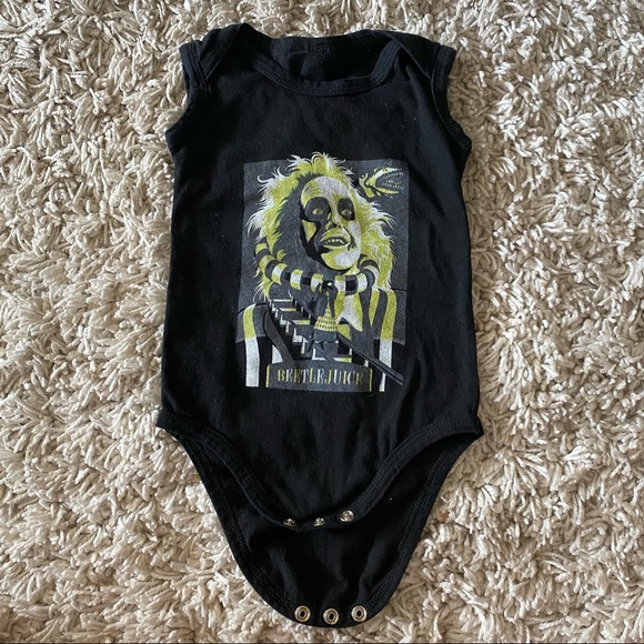 Beetlejuice baby onesie black 0-3 month - Picture 2 of 6